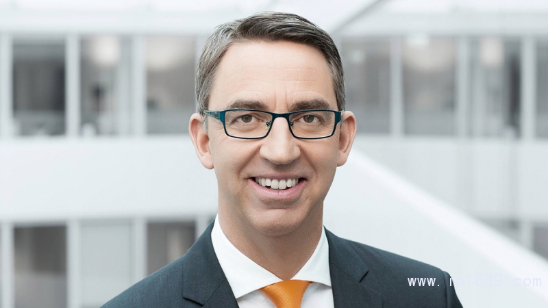 Till-Reuter-博士,KUKA-AG(KUKA-股份公司)首席执行官-(CEO)