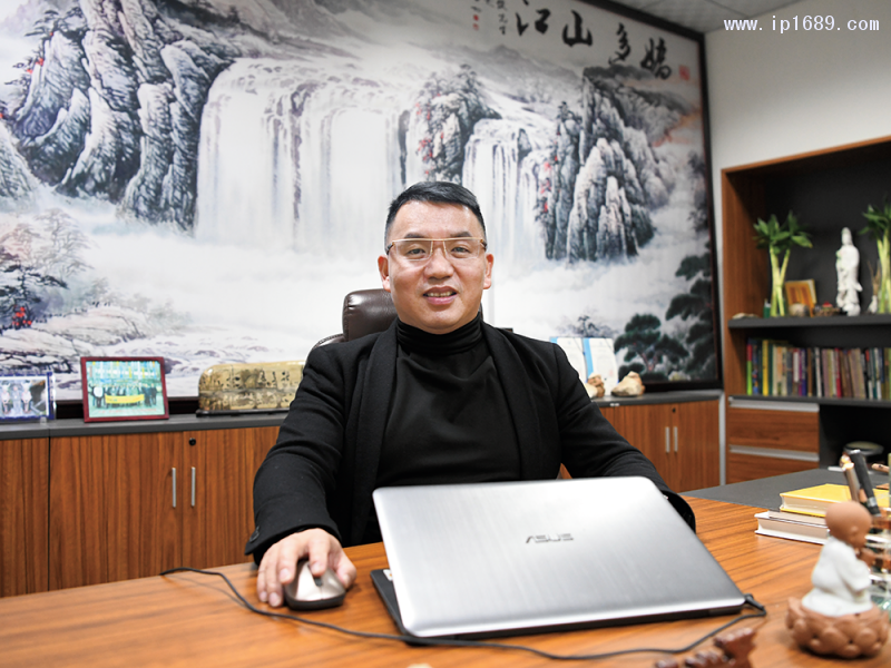 总经理林仁翔