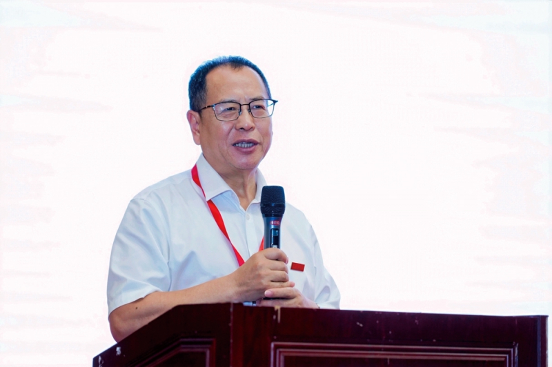 中国塑料加工工业协会理事长王占杰